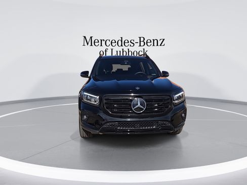 New 2025 Mercedes-Benz GLB 250 image 3