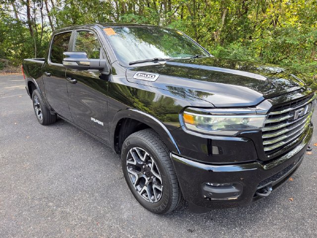 Used 2026 RAM 1500 Laramie AWD/4WD image 3