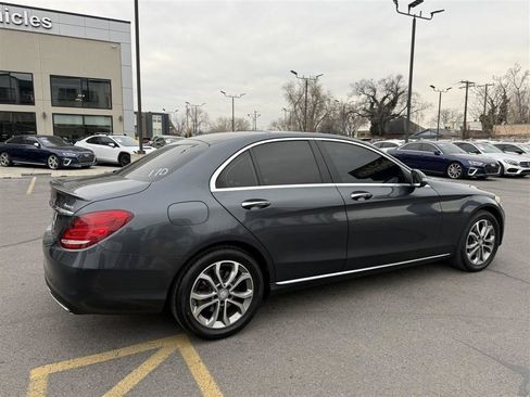 Used 2016 Mercedes-Benz C 300 C 300 4MATIC Sedan image 7