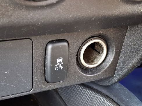 Used 2019 Mitsubishi Outlander Sport ES FWD image 22