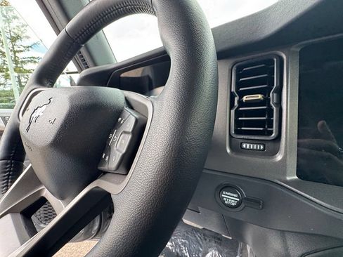 Used 2025 Ford Bronco Badlands AWD/4WD image 24
