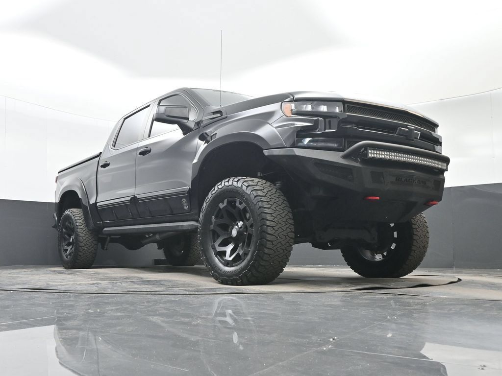 Used 2021 Chevrolet Silverado 1500 RST w/ Convenience Package II AWD/4WD image 33