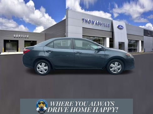 Used 2019 Toyota Corolla L FWD image 2