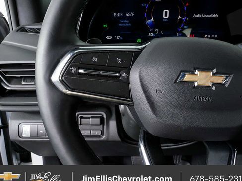 New 2025 Chevrolet Silverado EV LT AWD/4WD image 10
