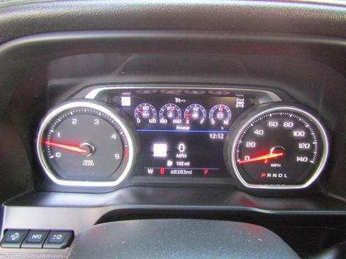 Used 2020 Chevrolet Silverado 3500 High Country image 15