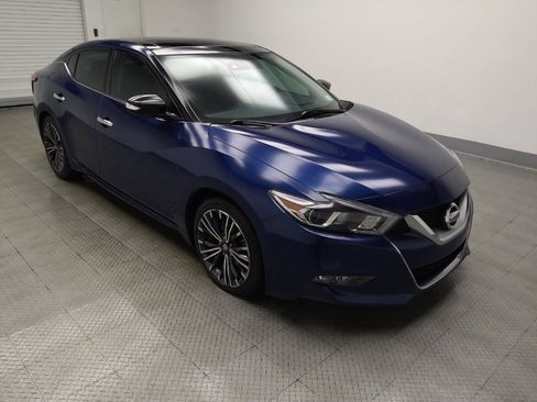 Used 2017 Nissan Maxima Platinum w/ Medallion Package FWD image 11