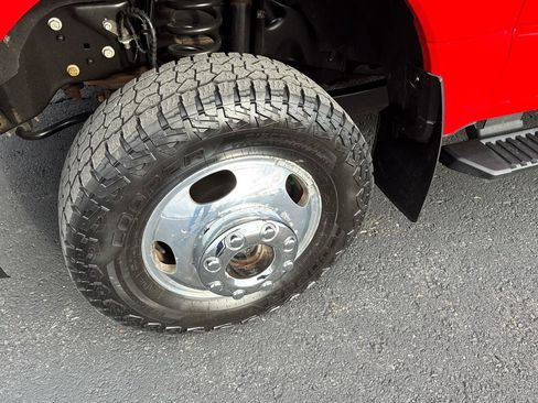 Used 2017 Ford F350 Lariat w/ Lariat Value Package image 29