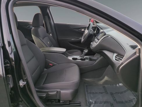 Used 2024 Chevrolet Malibu LT image 15