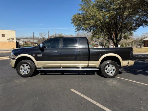 Used 2017 RAM 3500 Laramie Longhorn AWD/4WD image 8