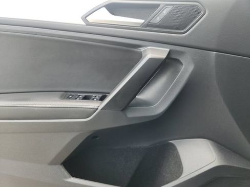 Used 2023 Volkswagen Tiguan S FWD image 18