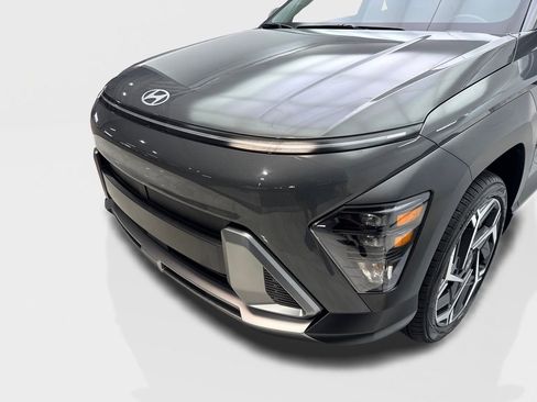 Used 2026 Hyundai Kona SEL Premium AWD/4WD image 16