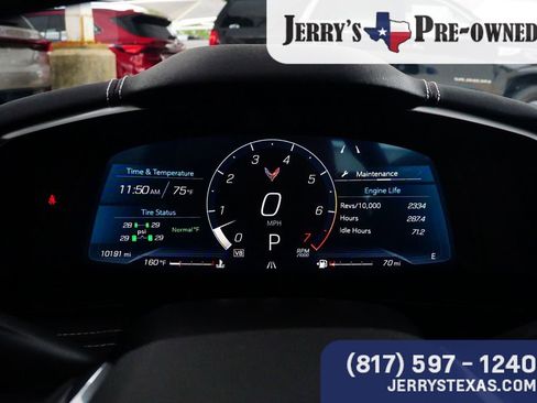 Used 2024 Chevrolet Corvette Stingray Preferred Cpe RWD image 11