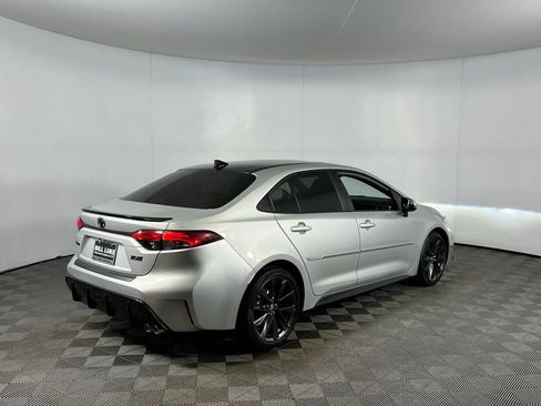 Used 2024 Toyota Corolla XSE image 5
