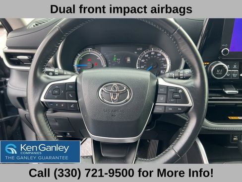 Used 2024 Toyota Highlander XLE image 33
