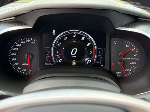 Used 2016 Chevrolet Corvette Stingray Convertible w/ 3LT Preferred Equipment Group RWD image 21