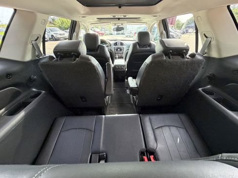 Used 2015 Buick Enclave Leather w/ Trailering Package AWD/4WD image 10