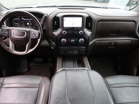 Certified 2023 GMC Sierra 3500 Denali image 9