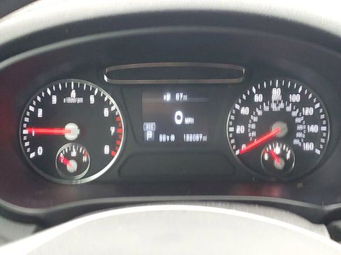 Used 2019 Kia Sorento L image 10