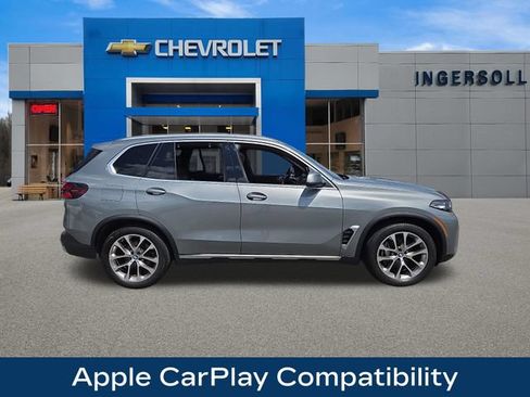 Used 2024 BMW X5 xDrive40i AWD/4WD image 8