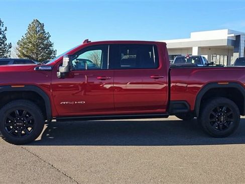Used 2024 GMC Sierra 2500 AT4 w/ AT4 Premium Plus Package image 5