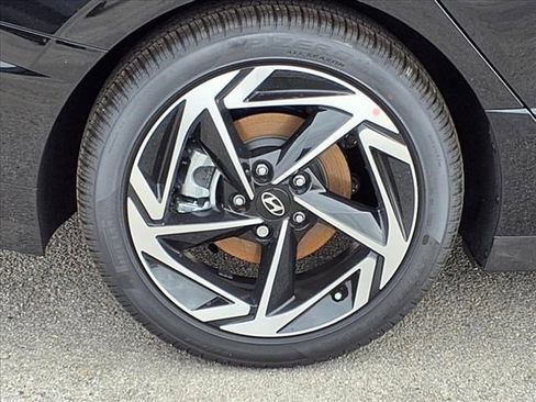 New 2025 Hyundai Sonata SEL image 9