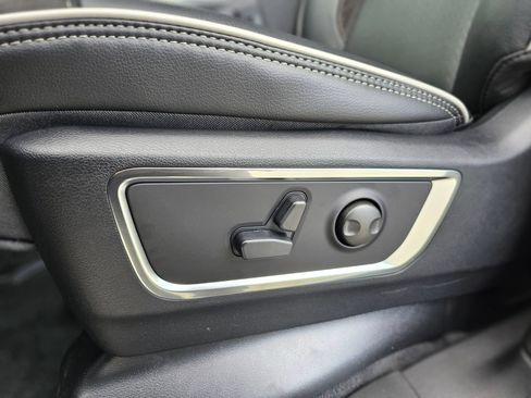 New 2026 RAM 1500 Laramie RWD image 20