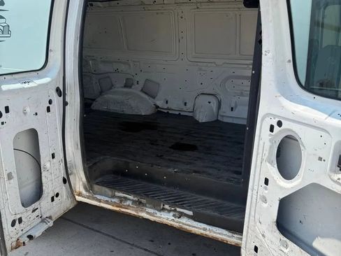 Used 2009 Ford E-250 and Econoline 250 RWD image 15