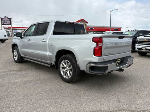 Used 2020 Chevrolet Silverado 1500 LTZ w/ LTZ Premium Package AWD/4WD image 8