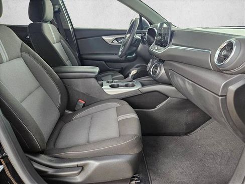 Used 2025 Chevrolet Blazer LT FWD image 20
