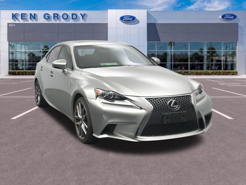 Used 2016 Lexus IS 300 AWD w/ F Sport Package image 4