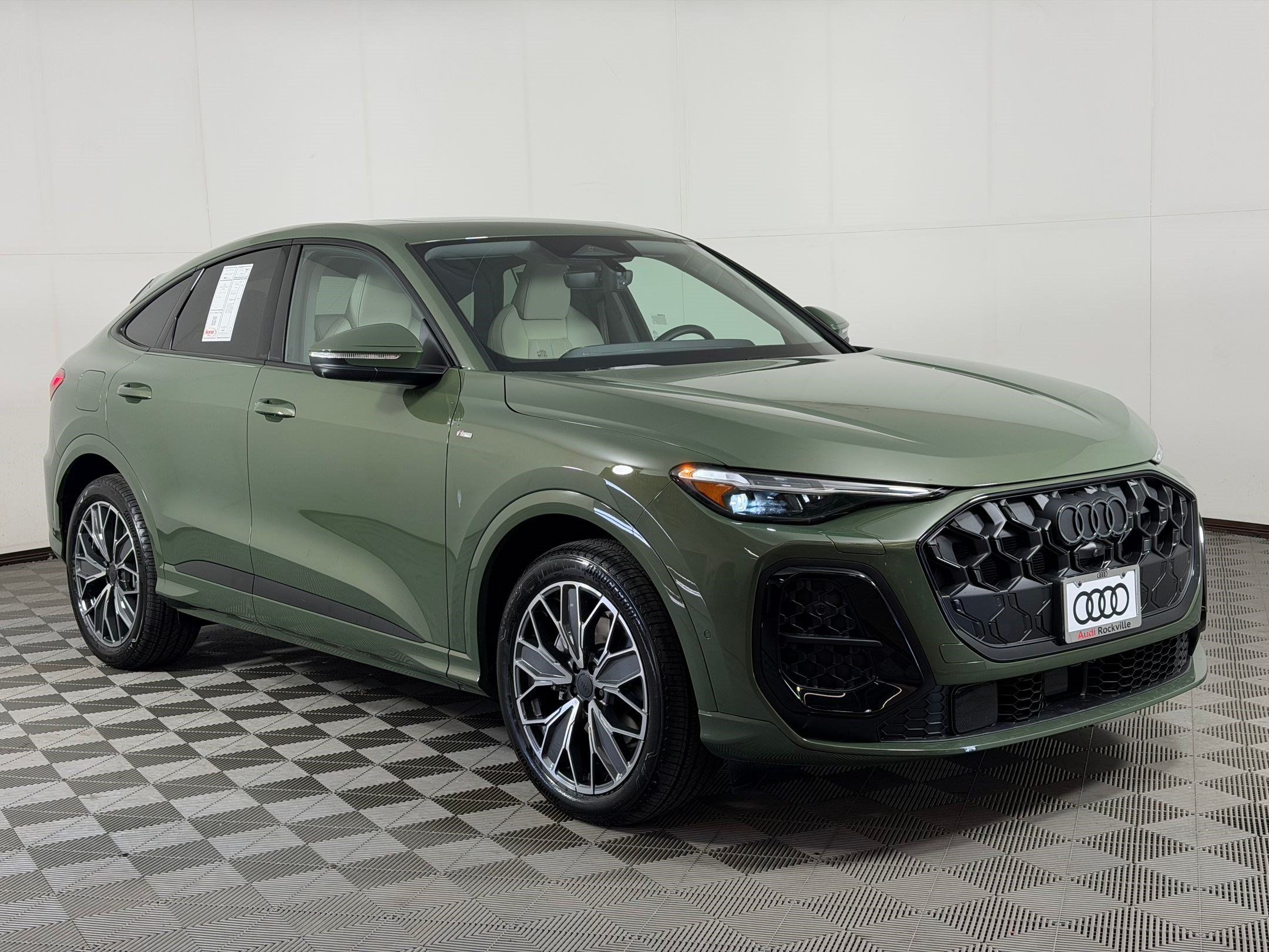 New 2026 Audi Q5 Prestige AWD/4WD image 7