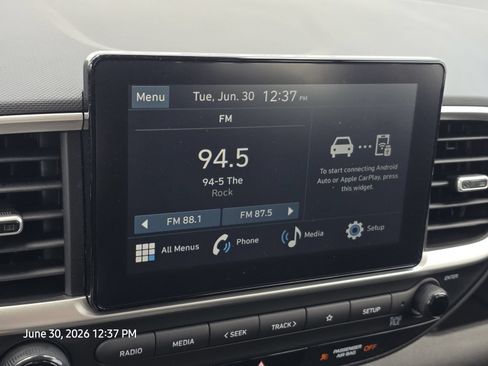 Certified 2026 Hyundai Venue SE FWD image 20
