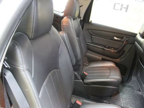 Used 2017 Chevrolet Traverse Premier AWD/4WD image 9