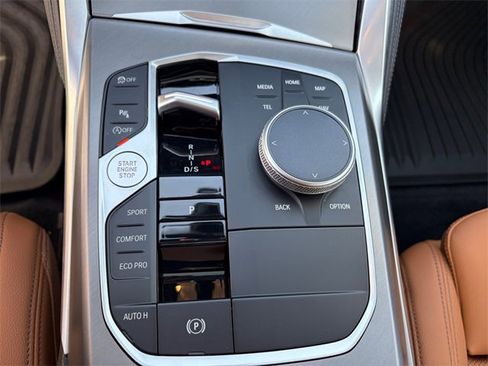 Used 2025 BMW M240i xDrive Coupe image 18