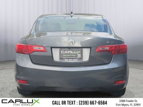 Used 2013 Acura ILX w/ Premium Package image 4