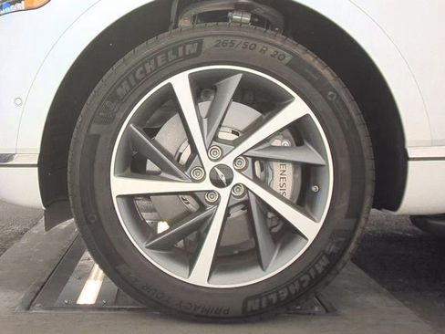 Used 2026 Genesis GV80 3.5T Advanced AWD/4WD image 9