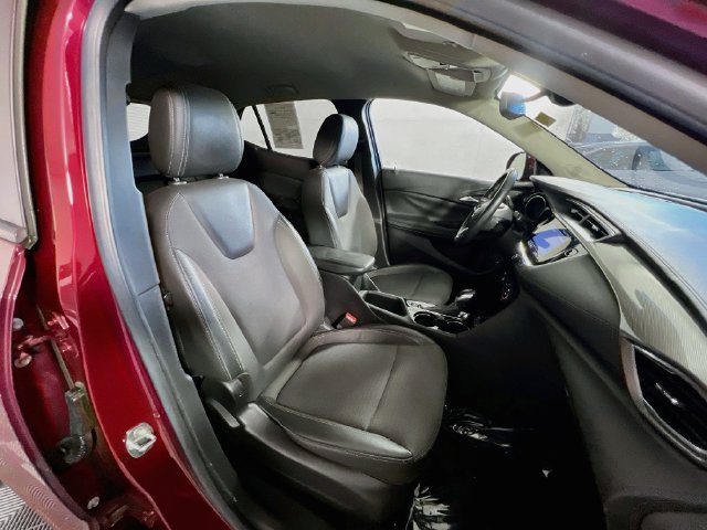 Used 2023 Buick Encore GX Select FWD image 30