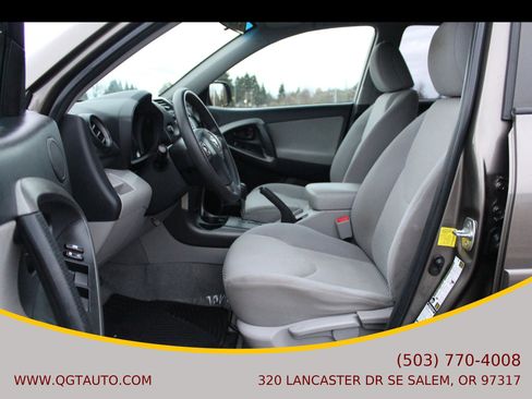 Used 2011 Toyota RAV4 4WD w/ Upgrade Value Pkg image 10