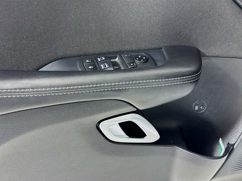 Used 2019 Dodge Challenger R/T w/ Driver Convenience Group image 16