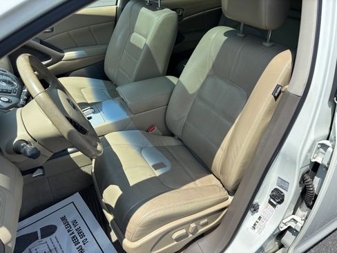 Used 2014 Nissan Murano SL w/ Navigation Package AWD/4WD image 3
