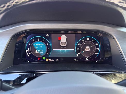 New 2026 Volkswagen Atlas Cross Sport SE image 15