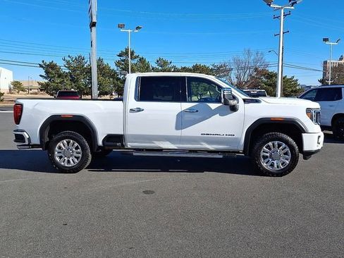 Used 2022 GMC Sierra 2500 Denali AWD/4WD image 11