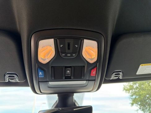 Used 2023 RAM 1500 Big Horn AWD/4WD image 31