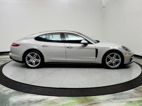 Used 2020 Porsche Panamera 4 image 4