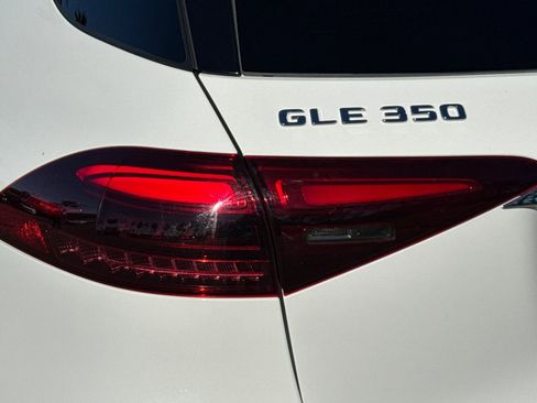 Used 2024 Mercedes-Benz GLE 350 GLE 350 image 14