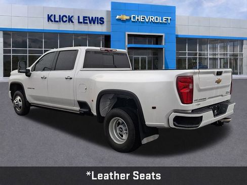Used 2023 Chevrolet Silverado 3500 High Country w/ Safety Package II image 4