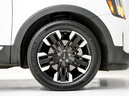 Used 2024 Kia Telluride SX Prestige AWD/4WD image 30