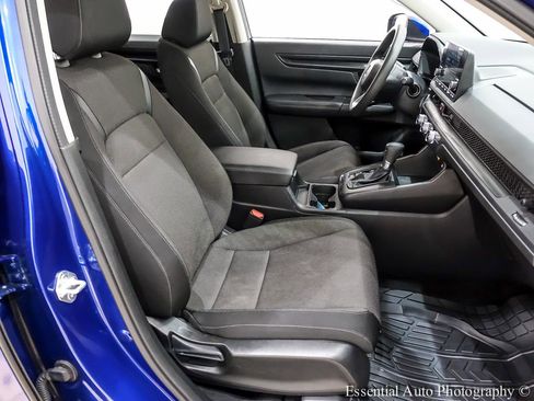 Used 2023 Honda CR-V LX image 29