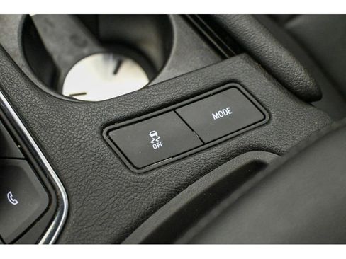 Used 2020 Cadillac XT6 Premium Luxury image 44