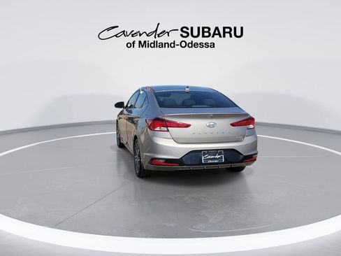 Used 2020 Hyundai Elantra Limited FWD image 6